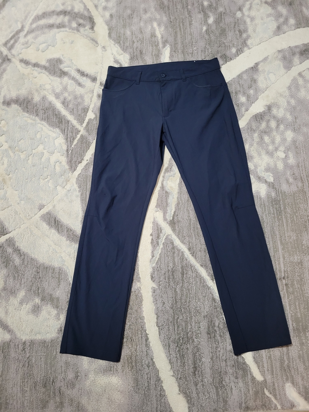 Old Navy Womwn's Navy Straight Pants Sisze 30 (Size 8)